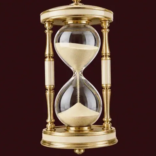 Ornate hourglass — WSM Casino